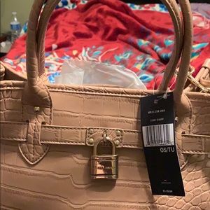 Tommy Hilfiger purse.